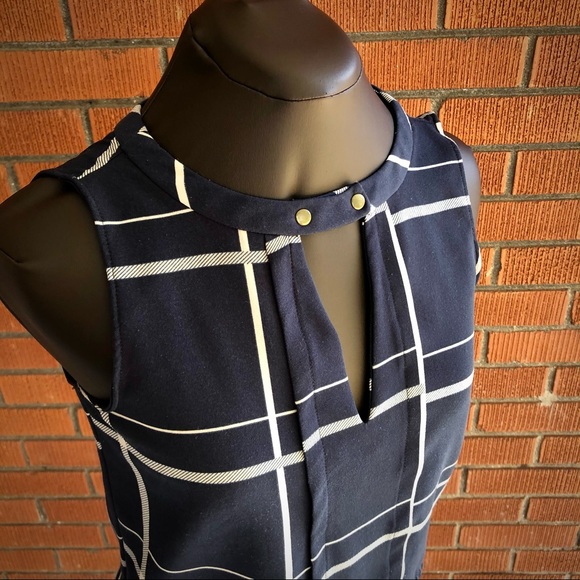 Zara Sleeveless Plaid top - Picture 7 of 14